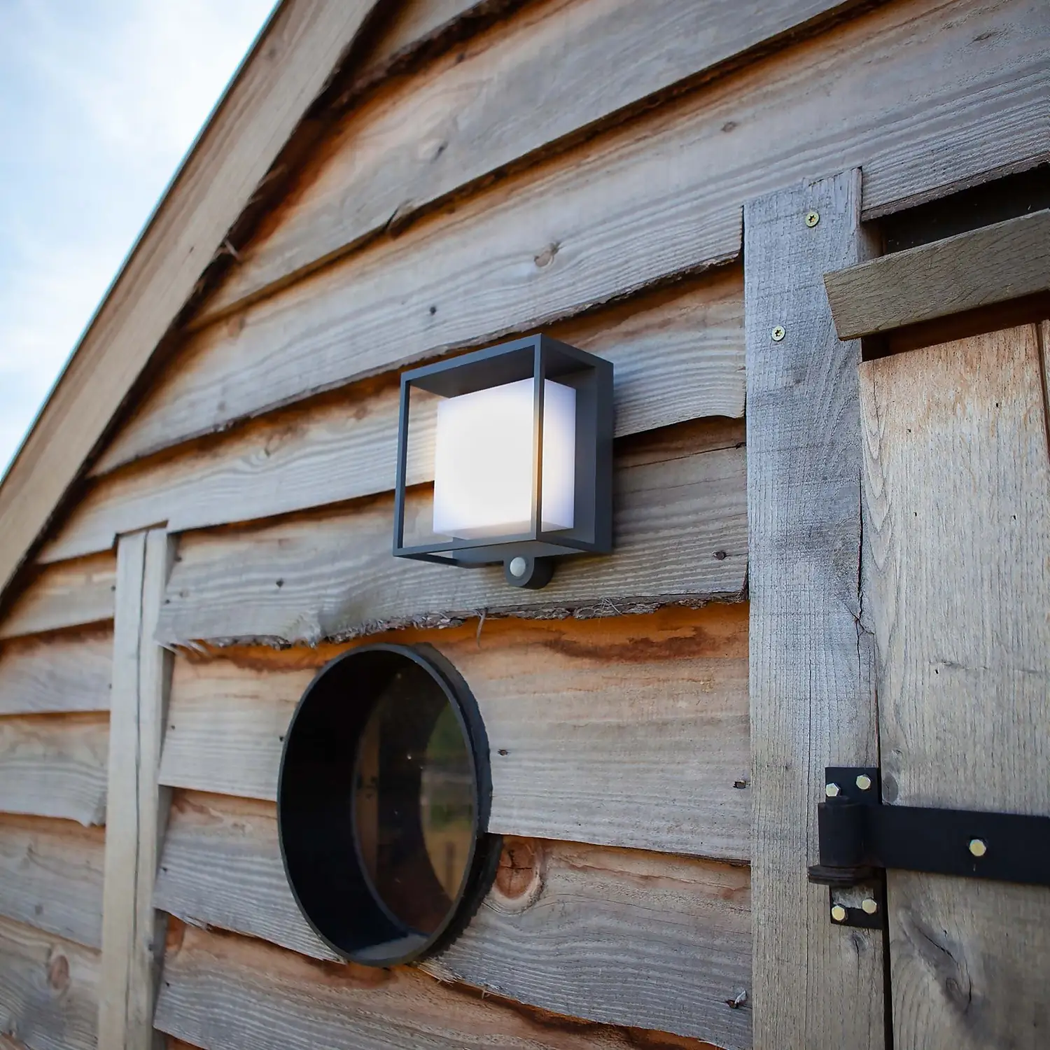 Lutec Curtis Solar LED Outdoor Wall Light With PIR Motion Sensor 7 Lutec Curtis Solar LED Outdoor Wall Light With PIR Motion Sensor - Image 5