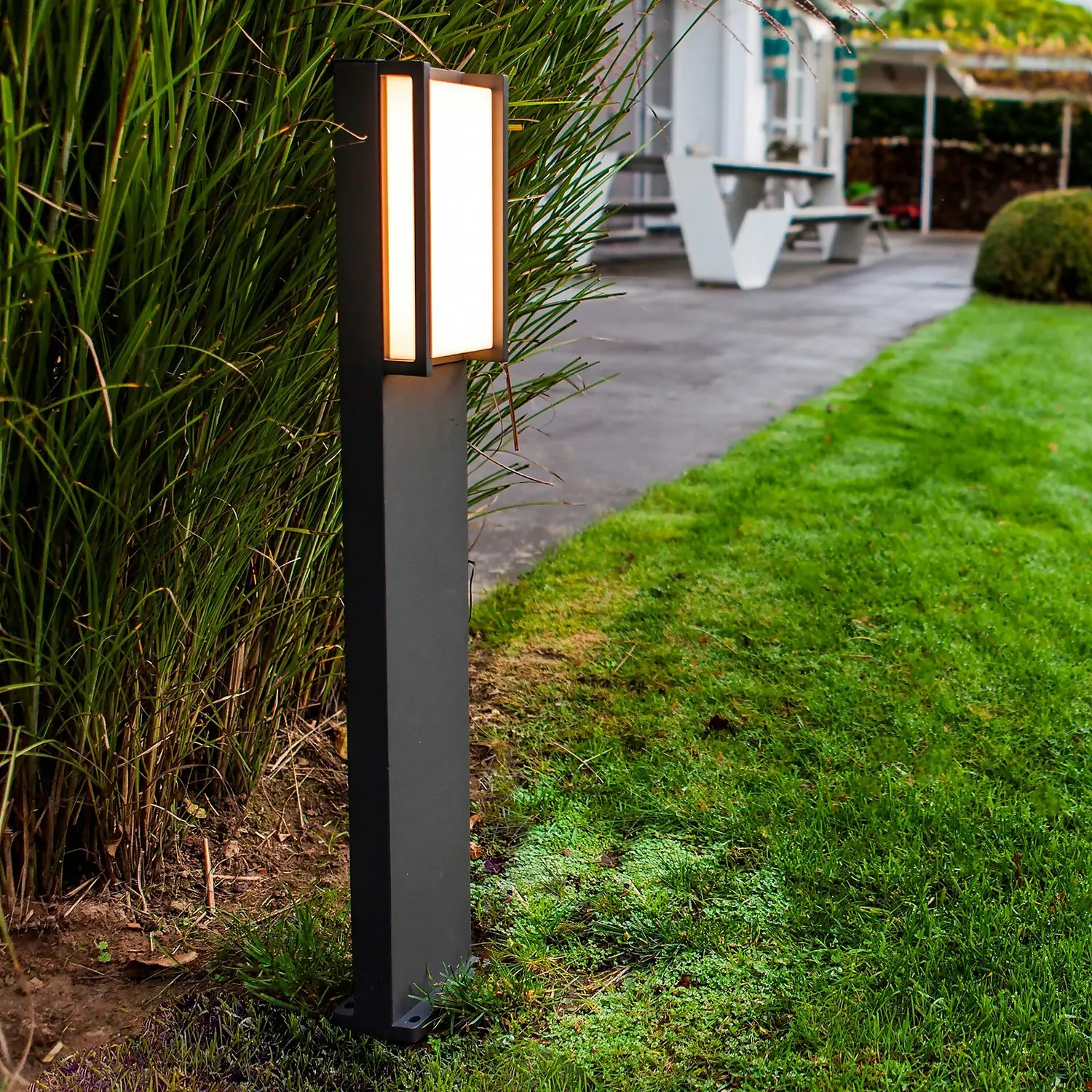 Our Lutec Qubo LED Outdoor Bollard Light Anthracite Is Breathable