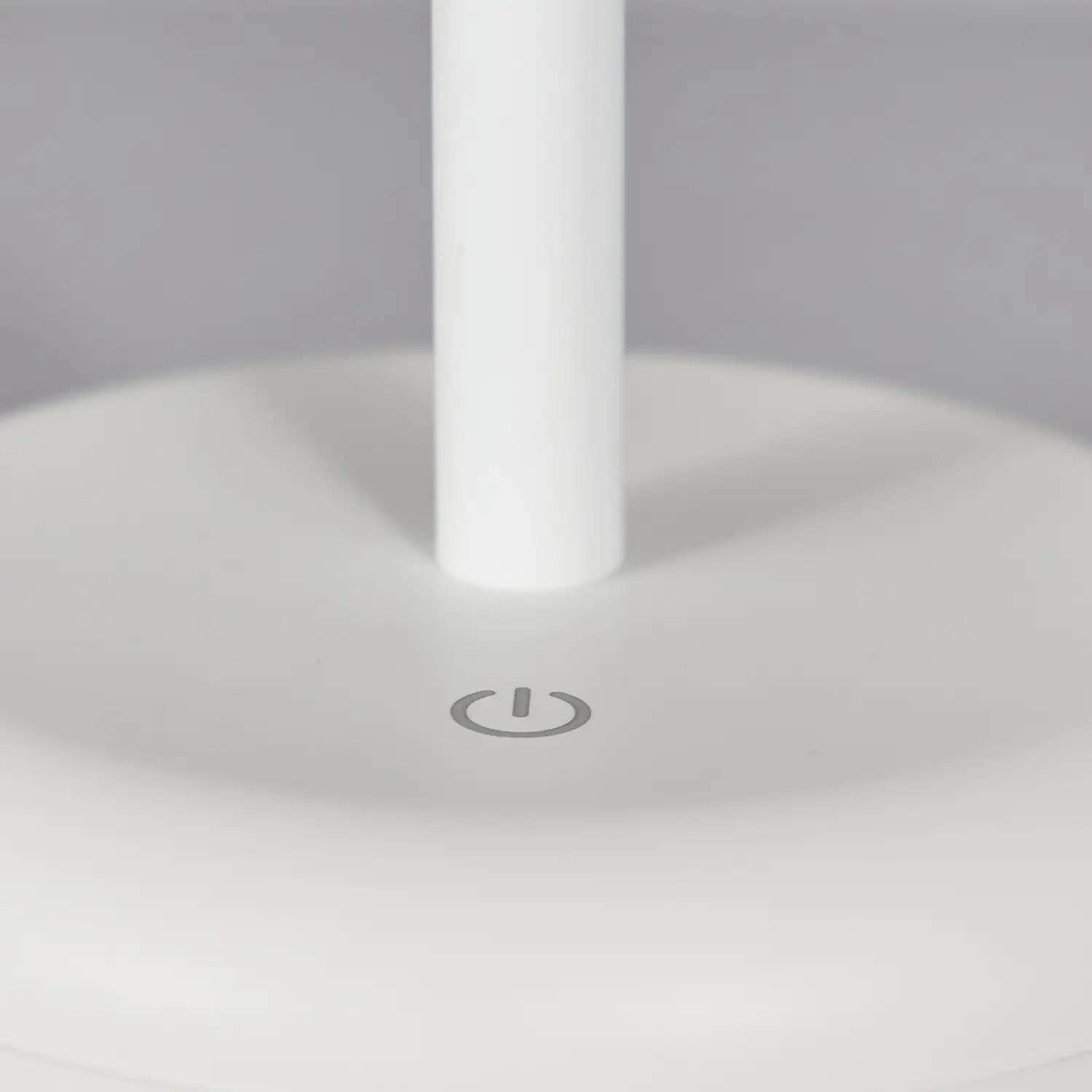 LED Rechargeable Table Lamp - White 9 LED Rechargeable Table Lamp - White - Image 7